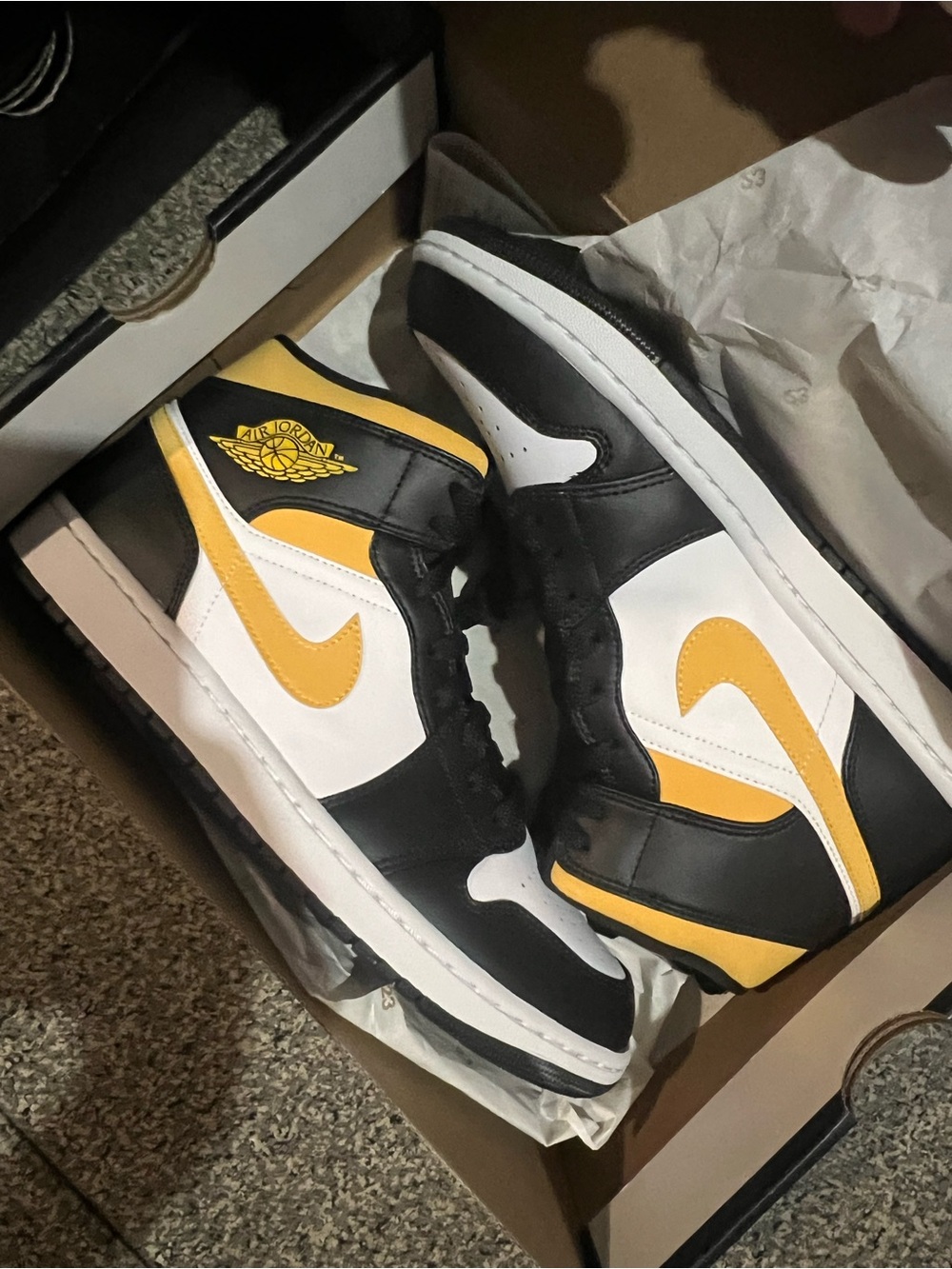 Nike Air Jordan 1 Mid White Pollen - White/Black/Yellow Men's Sneakers